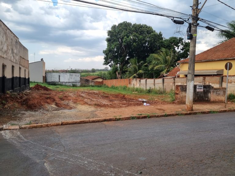 terreno-no-centro-03