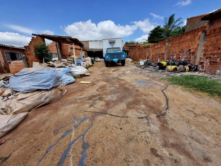 terreno-no-bairro-balneário-mar-azul-02