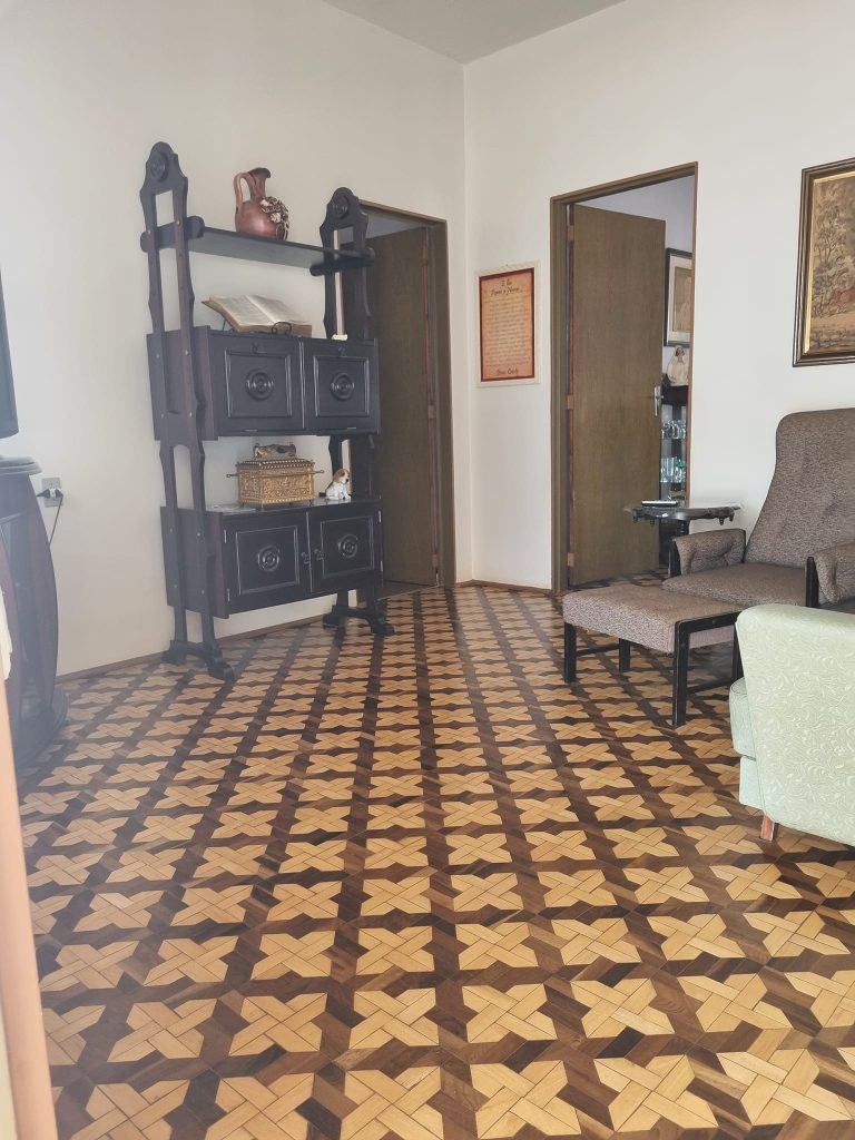 casa-no-centro-de-itapui-06