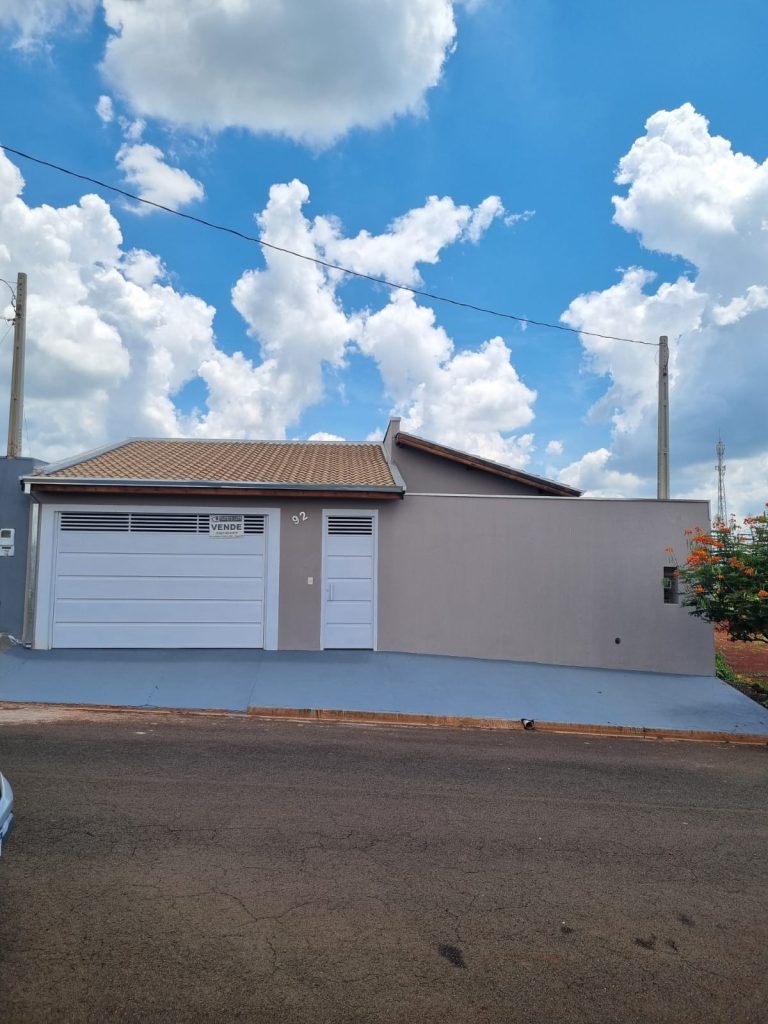 Deslumbre-se com Esta Nova Casa no Residencial Girassol em Itapuí/SP