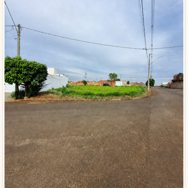 Terreno de esquina no Residencial Girassol II — o lugar certo para construir sua casa em Itapuí/SP